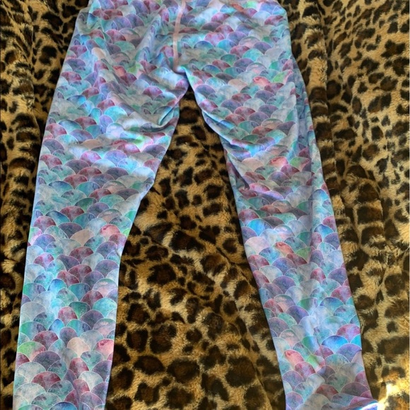 EVCR Mermaid Workout Leggings - Picture 6 of 8